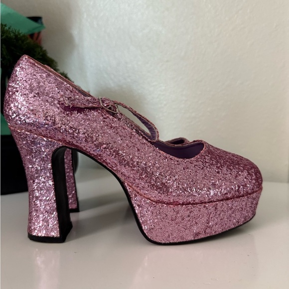 Mary Jane Sparkling Pink Heels like new - Picture 3 of 9